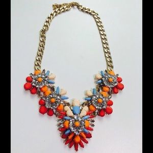 Statement beautiful necklace!!!!