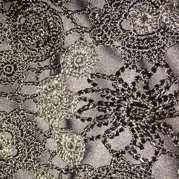 Cartise Black Knit Crochet V Neck Top. - Picture 3 of 4