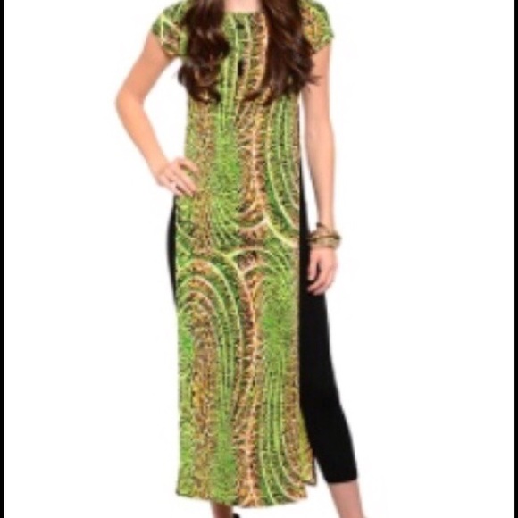 💟🆕// LIME LONG TUNIC - Picture 3 of 3