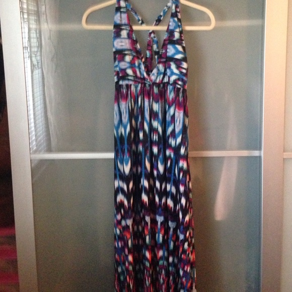 Perfect spring maxi dress 🌺🌷