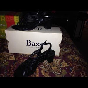 Scrappy low heeled sandals