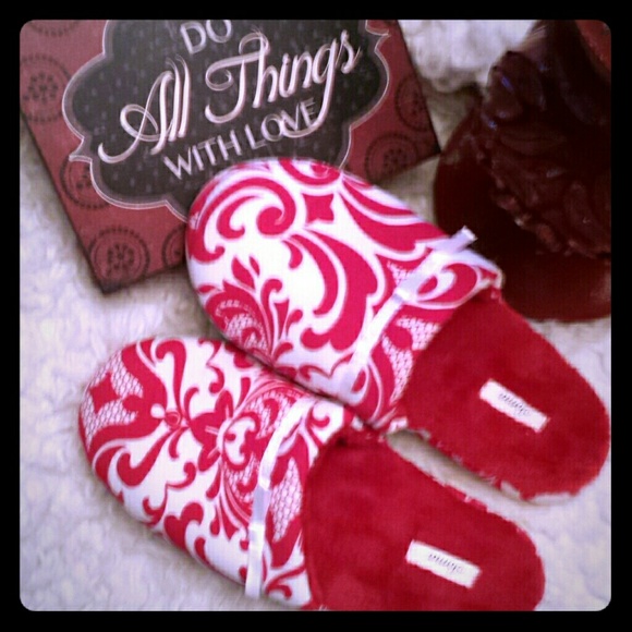 Soma Intimates Slippers