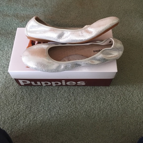 Hush puppie flats