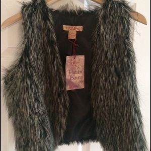 Fur vest