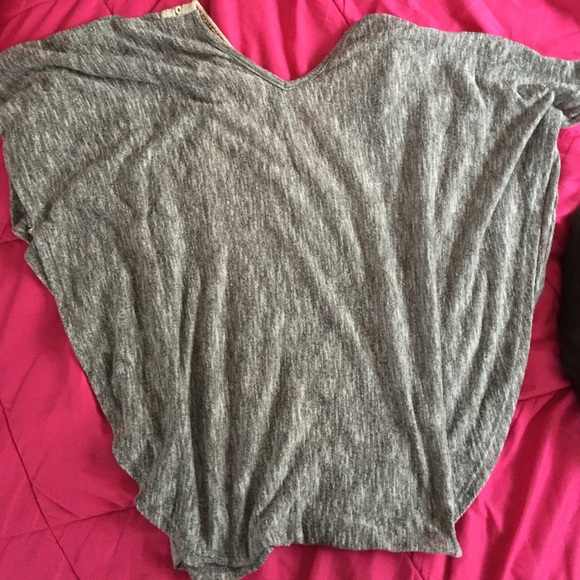 Gray shirt with lace back