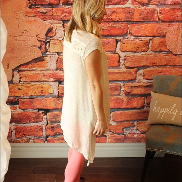 Lace shoulder beige burnout tiered hem tunic - Picture 2 of 3