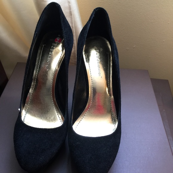 Wedge suede shoes