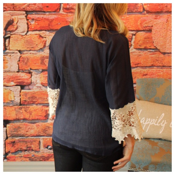 Navy crochet trim top - Picture 2 of 2