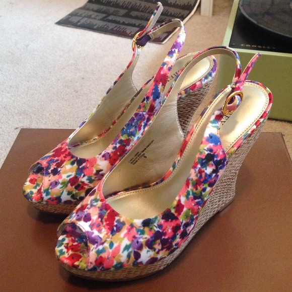 Audrey Brooke wedge sandal