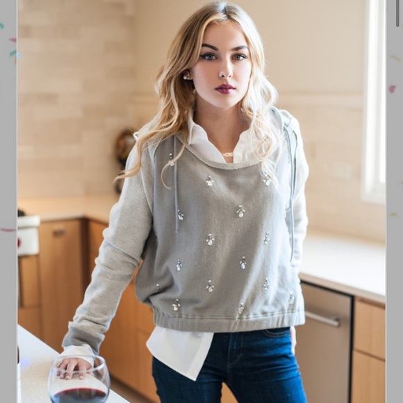 Evy's Tree size Large EUC(worn once) Wallis hoodie