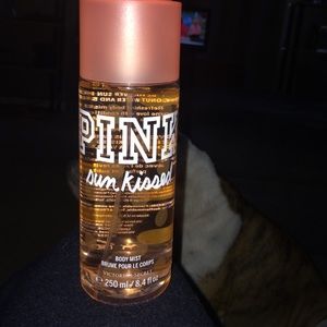 PINK Sun Kissed body mist💕