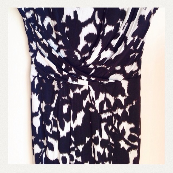 Sexy dress - Picture 2 of 4