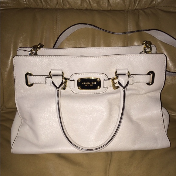 ***SOLD****Vanilla MK Satchel - Picture 1 of 4