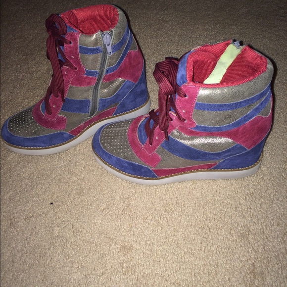 Jeffrey Cambell Wedged Suede Sneaker.