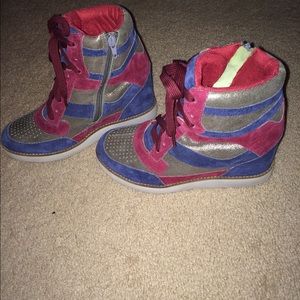 Jeffrey Cambell Wedged Suede Sneaker.