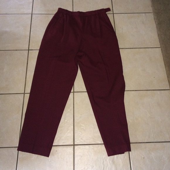 Plaid trousers, high waisted!