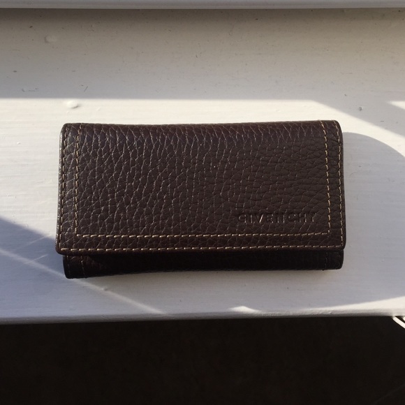 Givenchy Key Holder - Picture 1 of 4