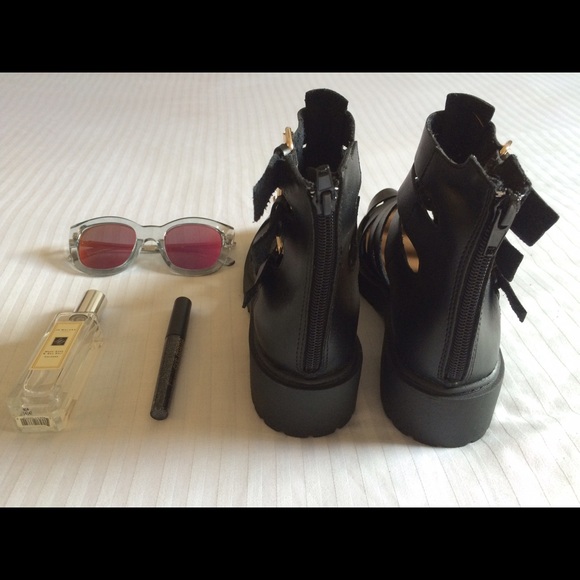 Qupid gladiator platform sandals - Picture 4 of 4