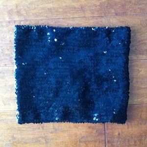 Super Stretchy Sequin Skirt!