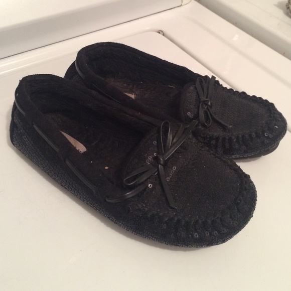 Black sparkly slippers