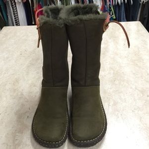 Born boots