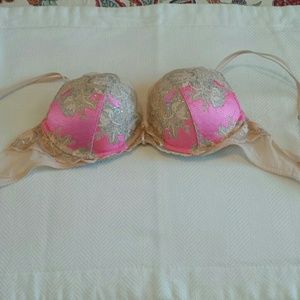 Victoria's Secret Very Sexy Pushup Bra