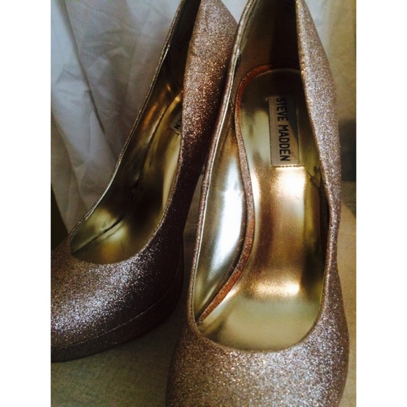 Steve Madden Rose Gold Heels