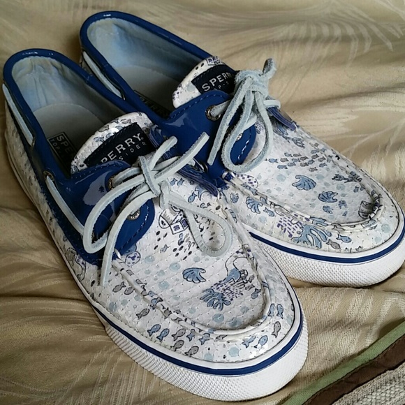 Sperry top-sider boat shoes