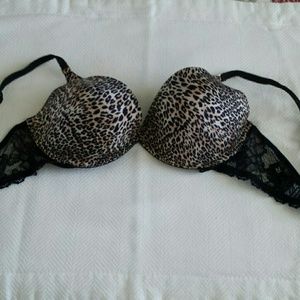 Victoria's Secret Very Sexy Pushup Bra