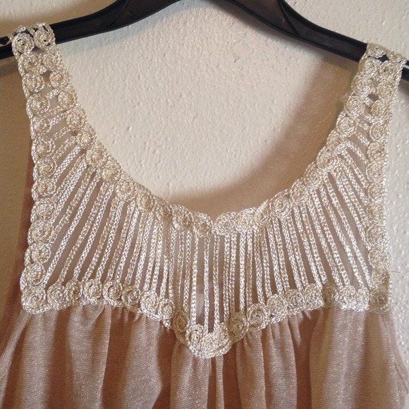 🚫SOLD!!!🚫Beige shirt - Picture 2 of 3