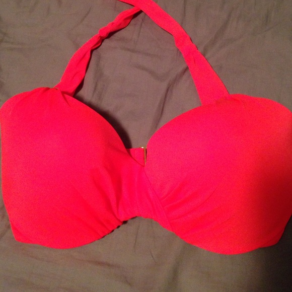 Victoria's Secret unforgettable Demi bikini top