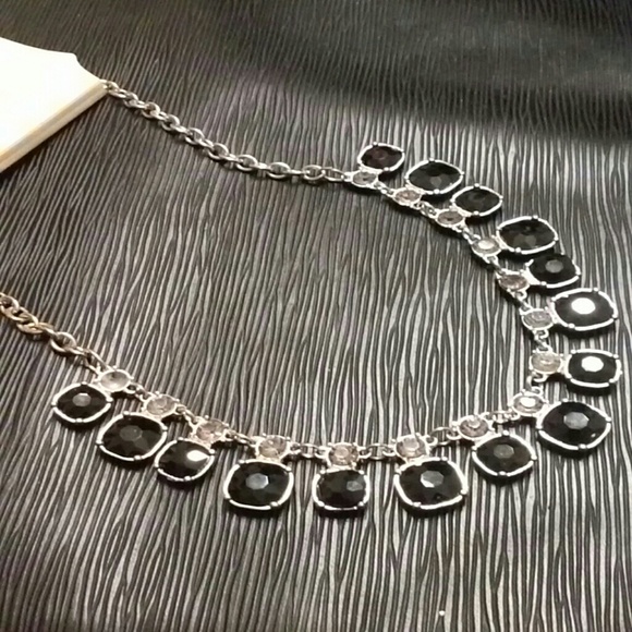 Beautiful fashion necklace