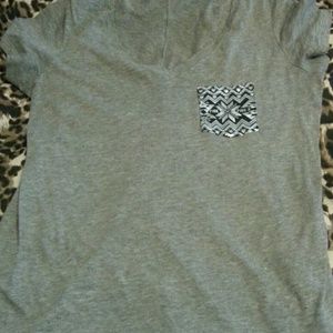 Grey v neck tee