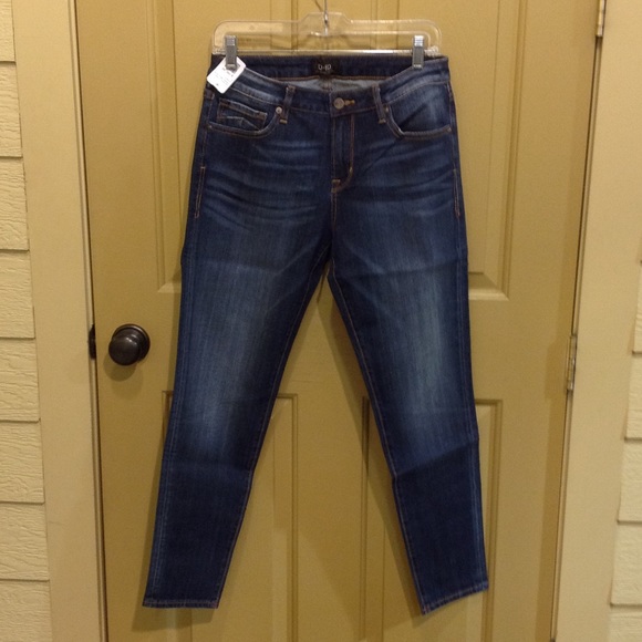 D-ID ankle skinny