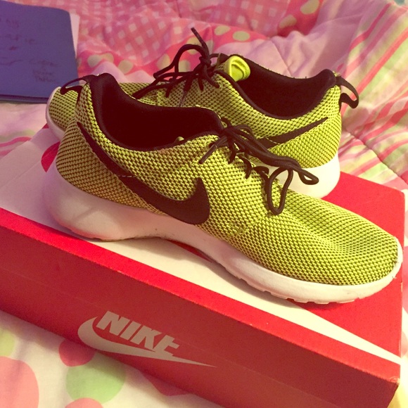 Nike roshe run