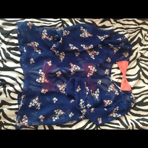 Gorg open bow back floral Charlotte russe shirt