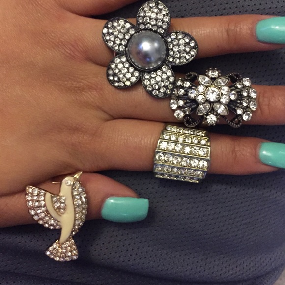 4 cute rings