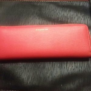 Hot pink coach wallet, brand new!