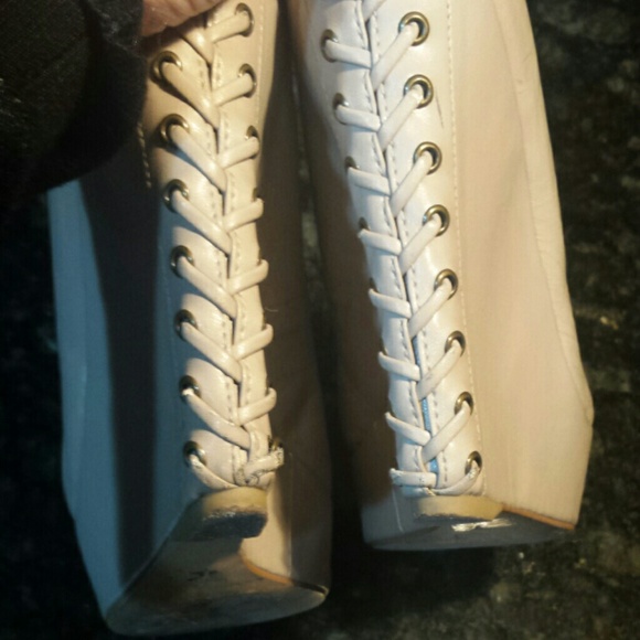 NUDE Wedges - Picture 4 of 4