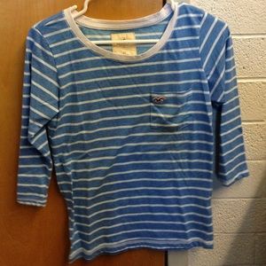 Hollister quarter length sleeve top