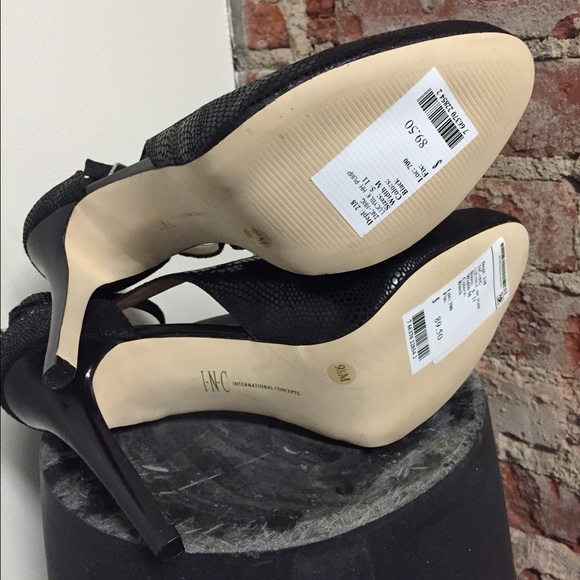 INC Lucy Pumps - Picture 4 of 4