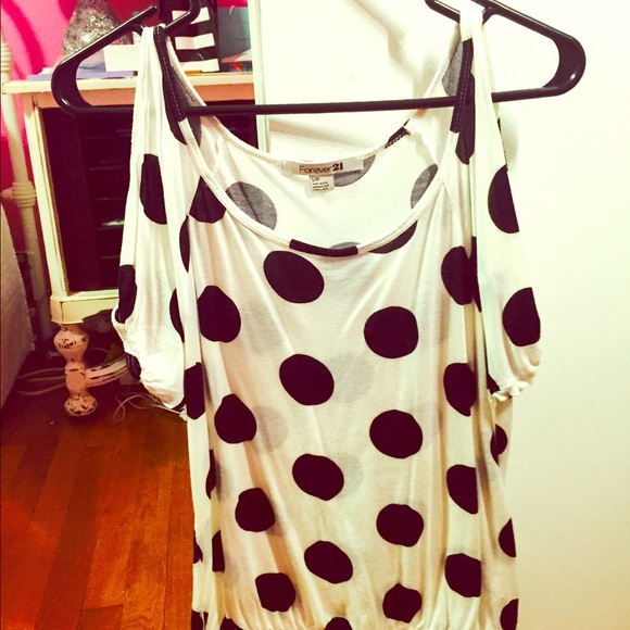 cold shoulder white and black shirt
