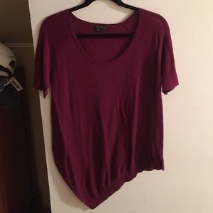 Asymmetric short sleeve scoop