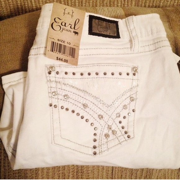 New/with Tags Shorts