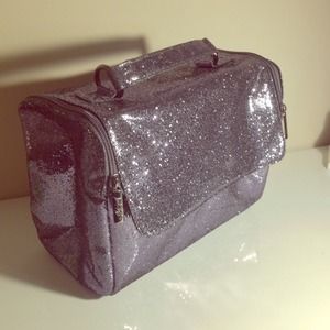 Lord & Taylor Make-up case