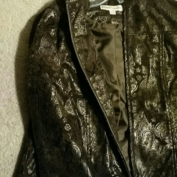 Jacket - Picture 2 of 3