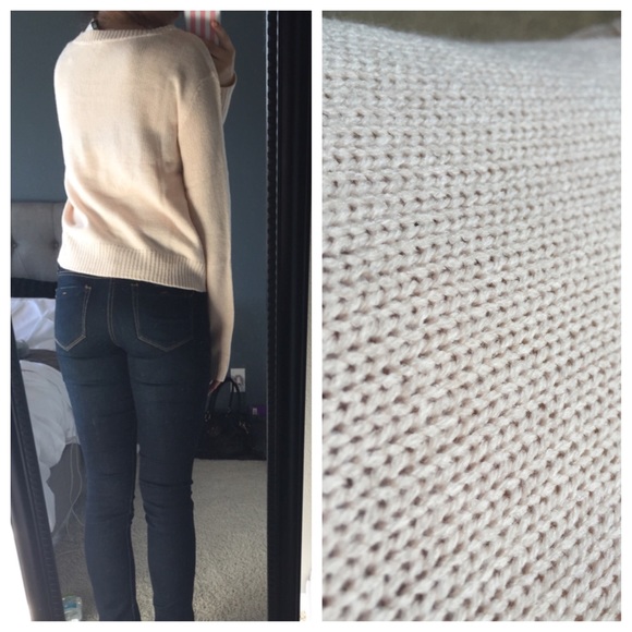 Light blush sweater - Picture 2 of 2