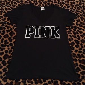 VS Pink tee