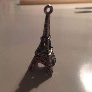 2 mini towers 😬😘😘💋💋💋💋💋💋🍣😄🙏