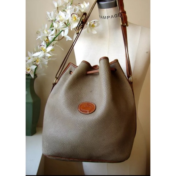 Dooney & Bourke Handbags - Large AWL dooney and bourke bucket bag